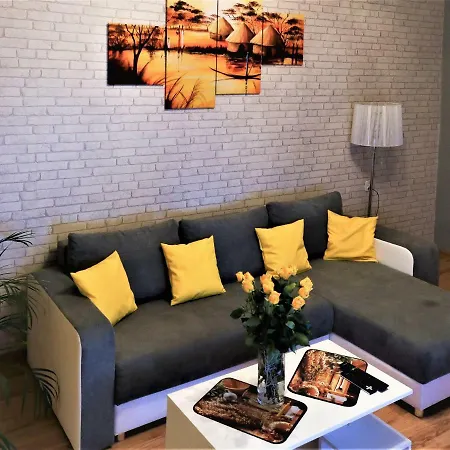 Dworcowa-glowny Deptak Apartmán *